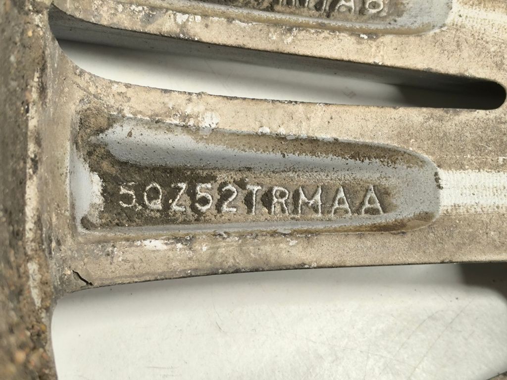 Chrysler Town & Country V 2015 Set R17 alloy rim 5QZ52TRMAA DIN82489 - Image 13