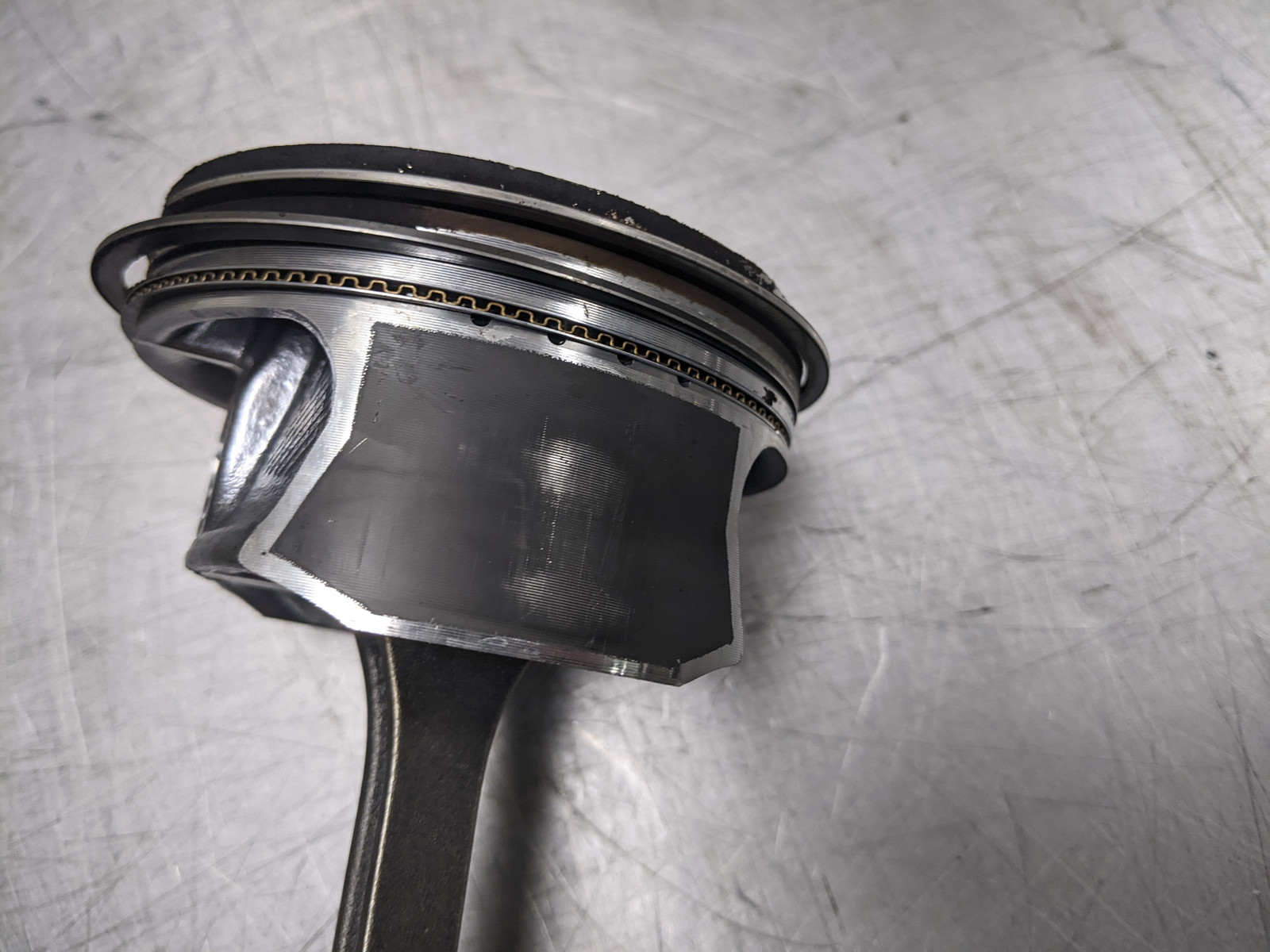 Piston and Connecting Rod Standard 19-22 Ford F-250 Super Duty 6.2 AL3E6108AL