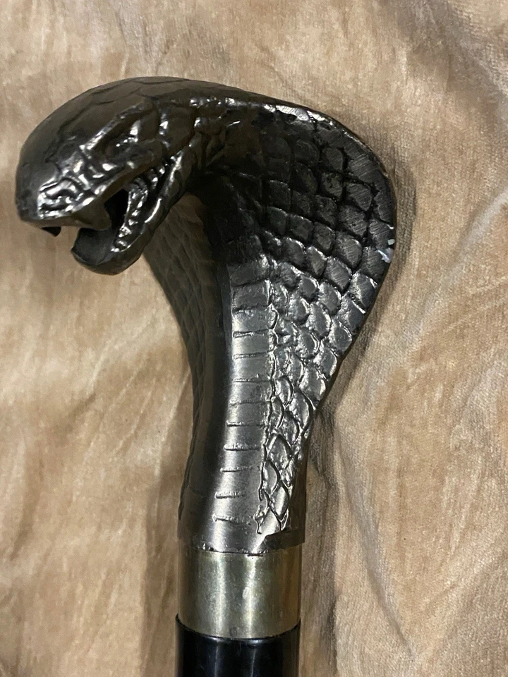 Walking Cane W/ Hidden Handle Compartment - COBRA HANDLE & Pistol design handle  - Image 2 of 4