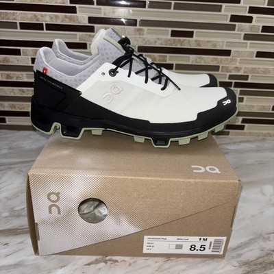 On Running Cloudventure Peak Mens 8.5 White Green Outdoor Trail Hiking Shoes NWB