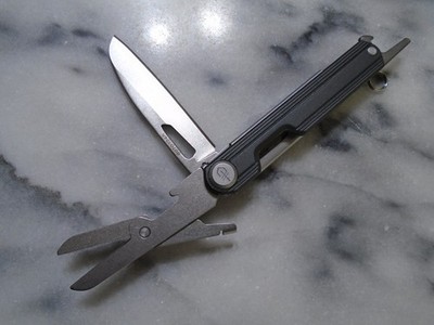Gerber Armbar Onyx Slim Cut Multitool Pocket Knife Scissors Cap Lifter 31003810