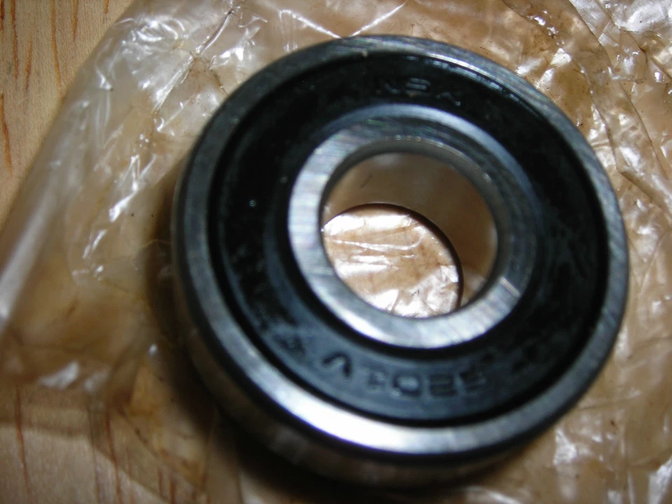 Rodamiento alternador Chevy LUV 72 82 GM nos 94020005 Isuzu Chevrolet Pickup 78 79 Foto 2 de 2