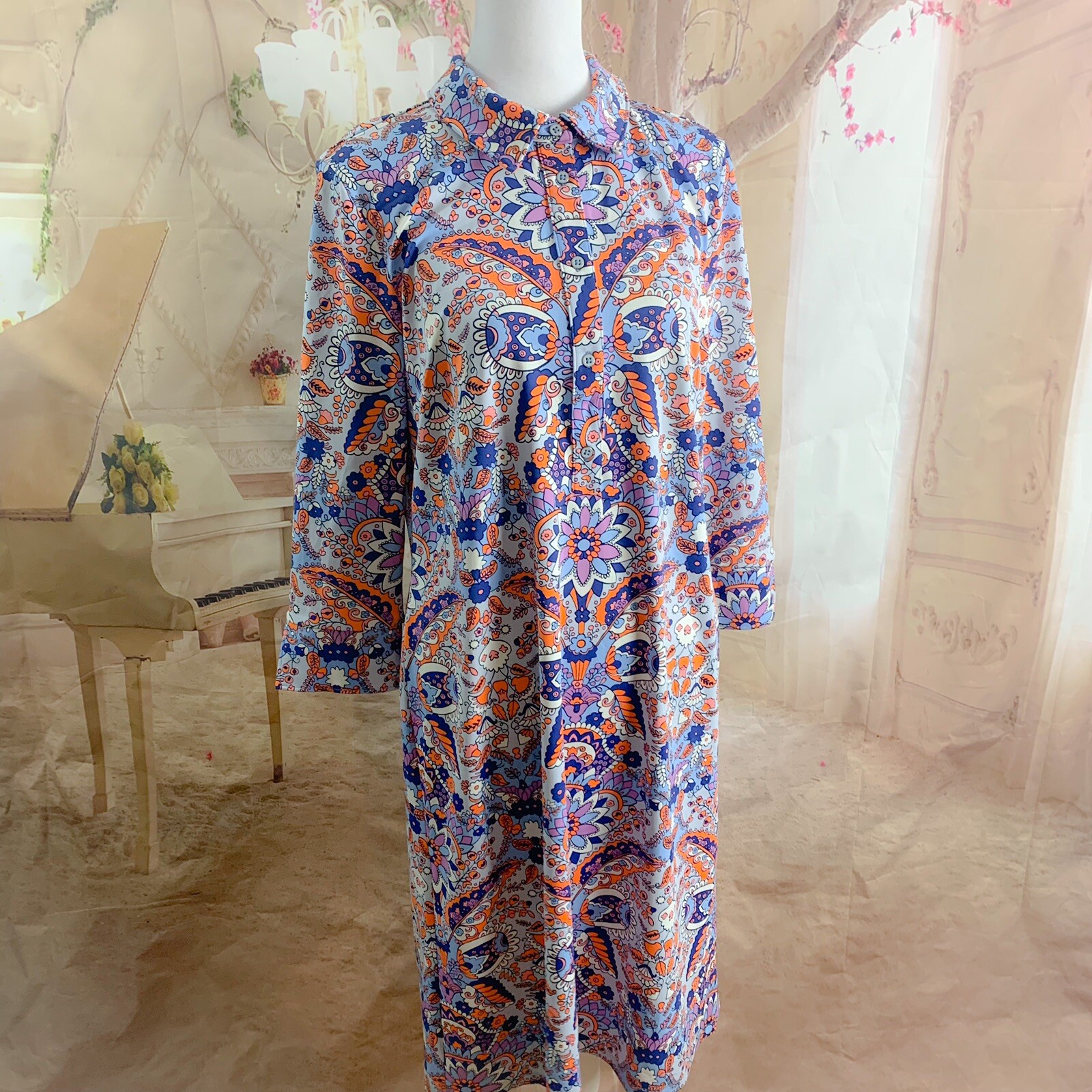 Talbots Women’s Collared Geometric Button Shirt D… - image 5