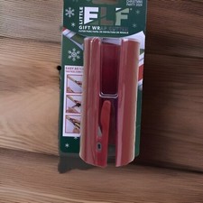 Little Elf Gift Wrap Cutter Red