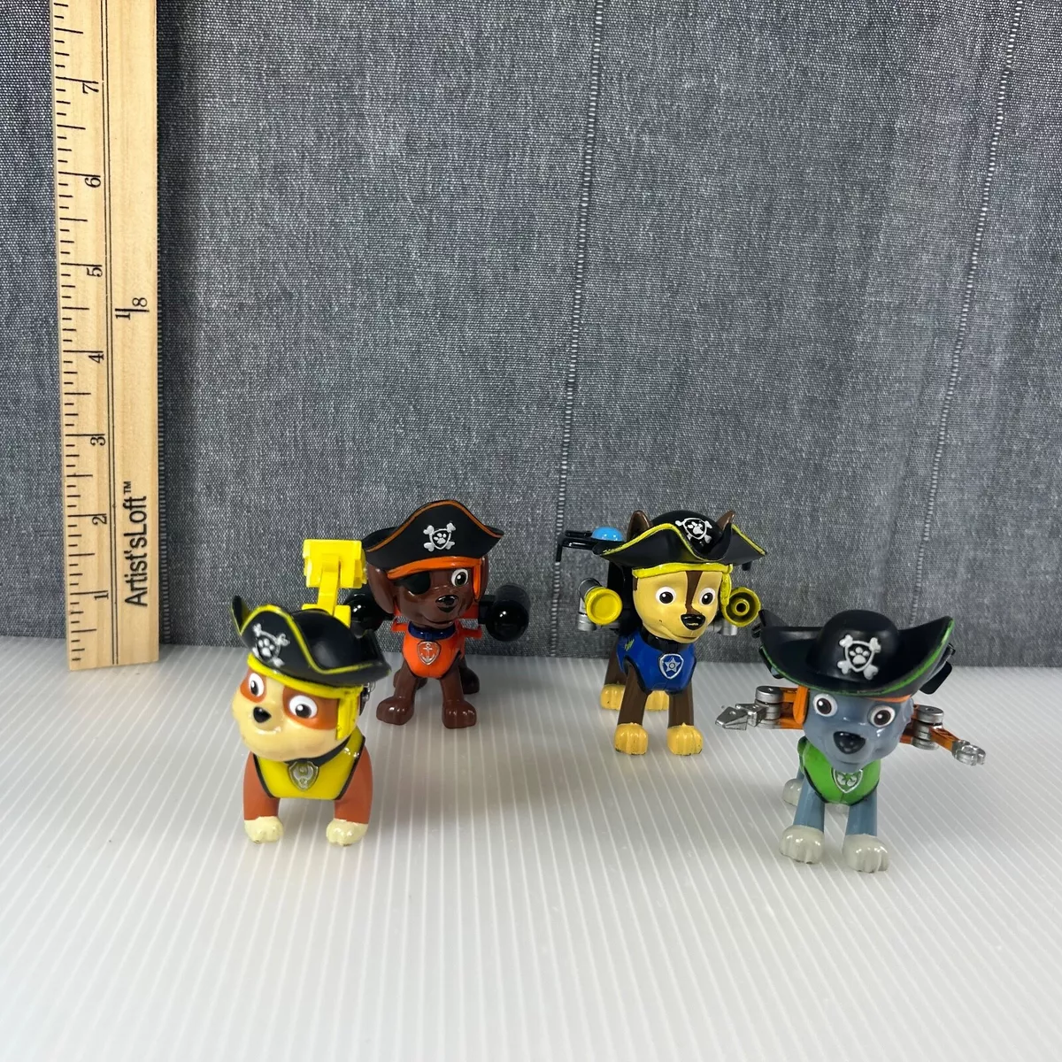 Zuma Paw Patrol Pirate Pup Dog Action Collectible Figure