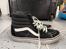 Size 5.5 - VANS Authentic Off The Wall Black