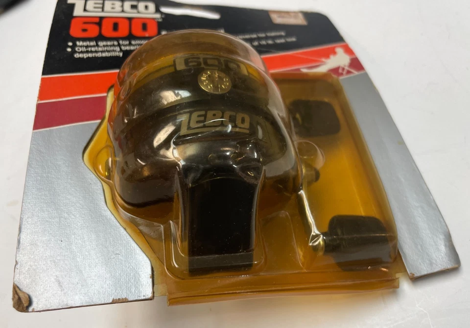 New Vintage 1981 Zebco 600 Copper Top Spincast Fishing Reel Metal Foot USA - Image 4 of 4