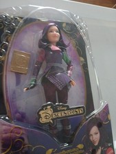 Muñeca Disney Descendientes Isla del Mal Perdido Moda Edición Aniversario En Mano
