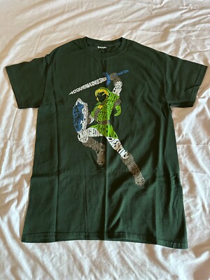 Legend of Zelda Link Green Graphic Tee Shirt Mens Small Video Game