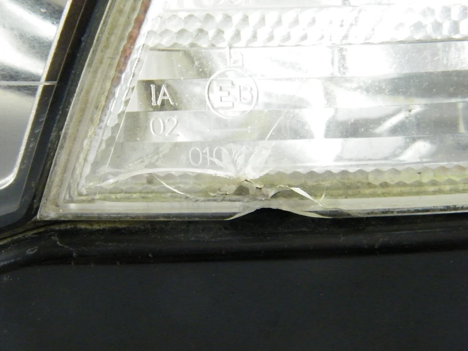 2001 BMW 330I OEM DRIVER SIDE HEADLIGHT, HEADLAMP, XENON FITS E46, 352I, 323I - Image 3 of 4