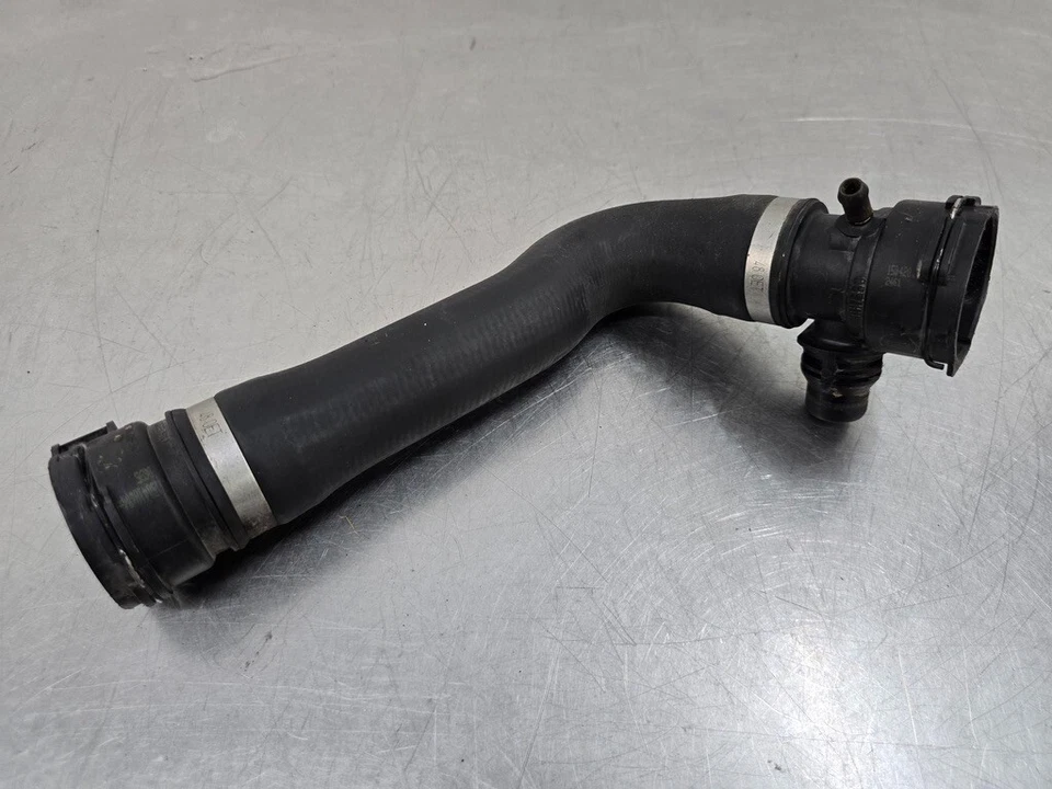 08-10 BMW 535I / XDRIVE 535XI RADIATOR UPPER COOLANT HOSE OEM GENUINE Foto 3 de 4