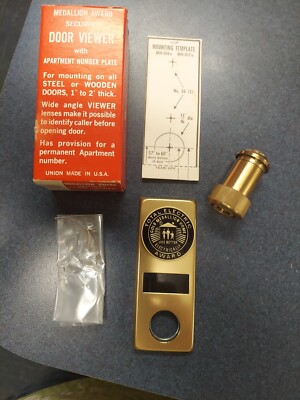 Vintage Total Electric Gold Medallion Home Door Viewer 4'' x 1 1/2'' New NIB NOS