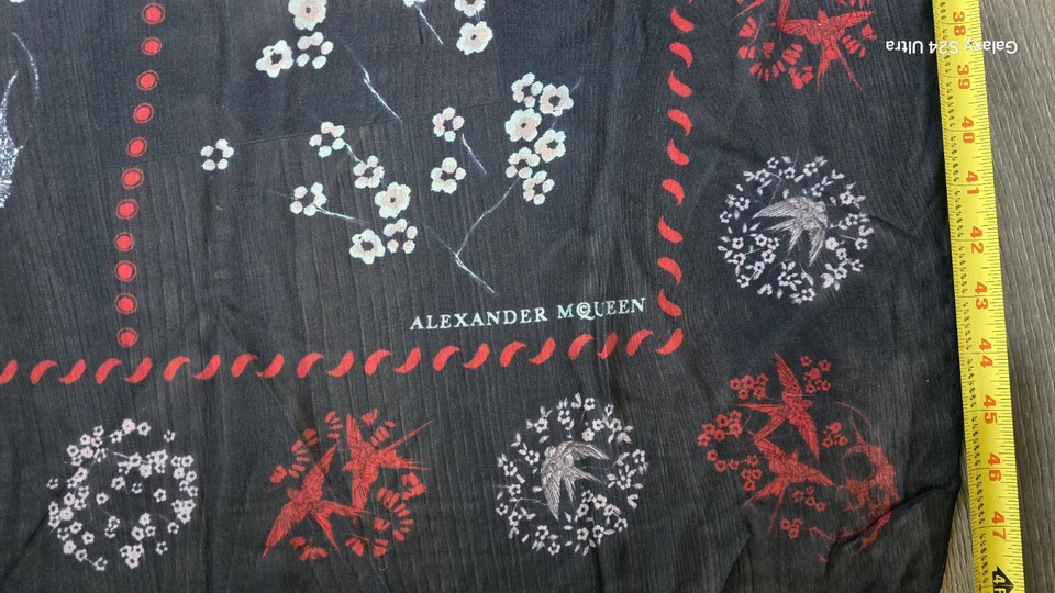 Auténtico ALEXANDER McQUEEN Calavera Pájaro Patrón Bufanda Puesto MODAL/Cachemira Foto 2 de 4