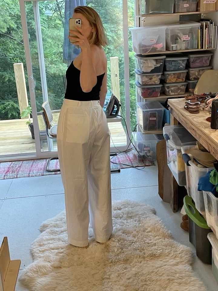 Pantalones para mujer The Row blancos bufus plisados pierna recta algodón talla 8 Foto 3 de 4