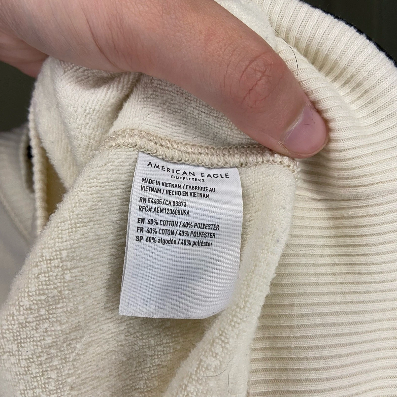 OFF WHITE Felpa American Eagle Outfitters quarto con bottoni panna taglia small