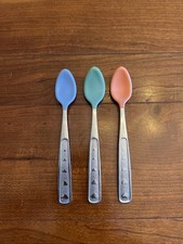 VINTAGE MUNCHKINS BABY SPOONS HEART HANDLE SET OF 3 - CIRCA 1996