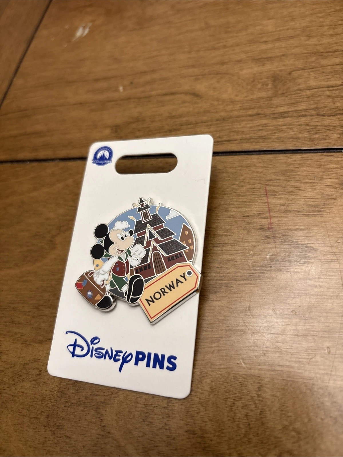 WDW Norway Traveling Mickey Carrying Suitcase Epcot World Church Disney Pin (B3)