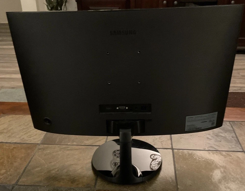 Samsung C24F392FHN 24" HD LED Curved Monitor - Black - Image 3 of 4