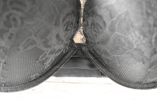 Victoria's Secret 38DD *VERY SEXY* ROSE LACE PUSH-UP BRA *Black* - Picture 3 of 5