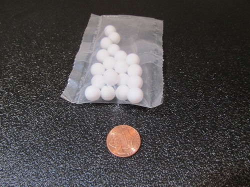 Palline in teflon PTFE - Sfera bianca (.375") 3/8" diametro, 40 pezzi - Foto 4 di 11