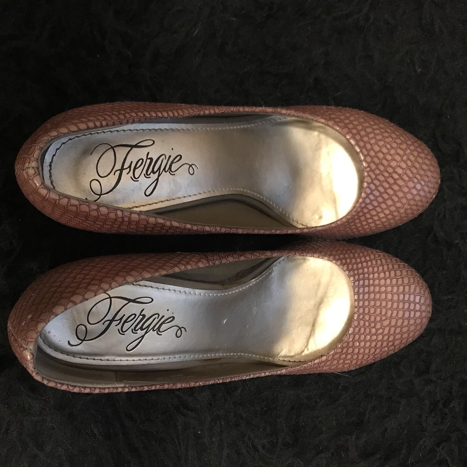 Fergie круглый носок легкий платформе каблук искусственная змея 7,5 розовый Ish - Изображение 4 из 4