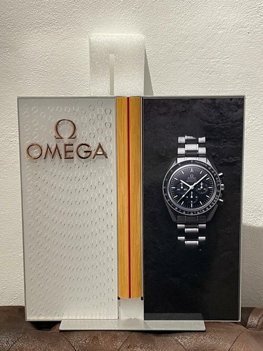 Display espositore Omega Speedmaster - Vetrina - Orologio da polso - OMEGA  | eBay