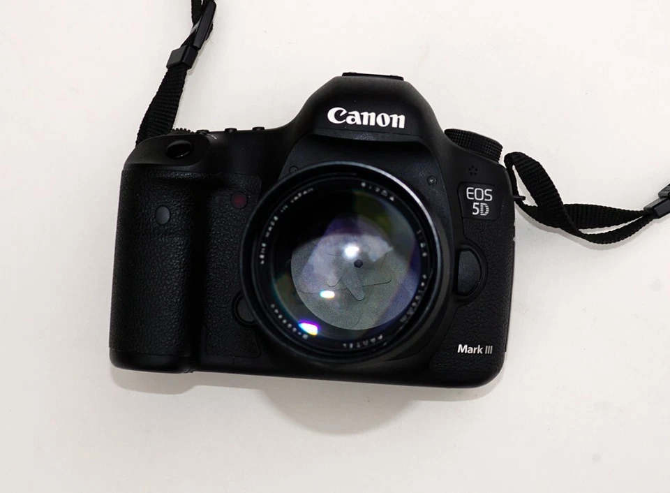 Sigma MC 135mm F2.8 PANTEL HYPERFOCUSED F64 LENS NIKON F Ai ADAPTABLE TO MOST - Image 2 of 4