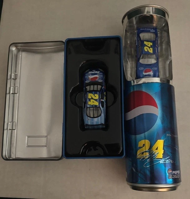 1/64 Pepsi #24 Jeff Gordon-2001 Car in a Can,2003 Pepsi Vending Machine w/Car - Image 2 of 2
