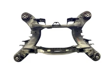 2022 2023 MERCEDES C300 RWD 2.0L REAR SUSPENSION CROSSMEMBER SUPPORT RAIL FRAME