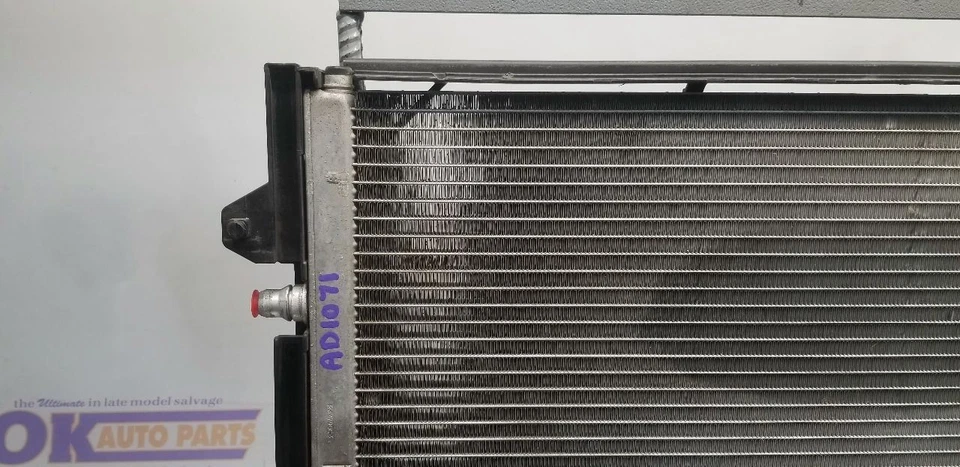 13 MERCEDES BENZ CLS63 AMG C218 5.5L INTERCOOLER RADIATOR 1975000103 Foto 3 de 4