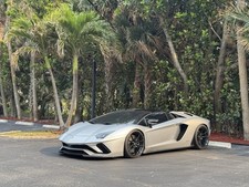 Lamborghini Aventador  5 lug wheel black 20/21 velos forged wheels no tires