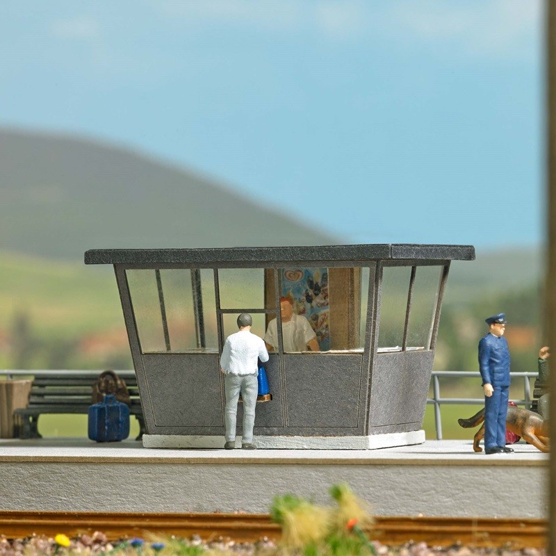 Busch 1378 - 1/87 / H0 Platform Kiosk - New