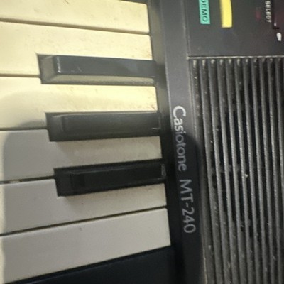 Casio Casiotone Mt-240 49 Key Electronic Keyboard Synth 210 Sound