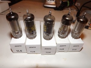 SET OF TUBES FOR ZENITH TRANSOCEANIC RADIO with 1L6 tube