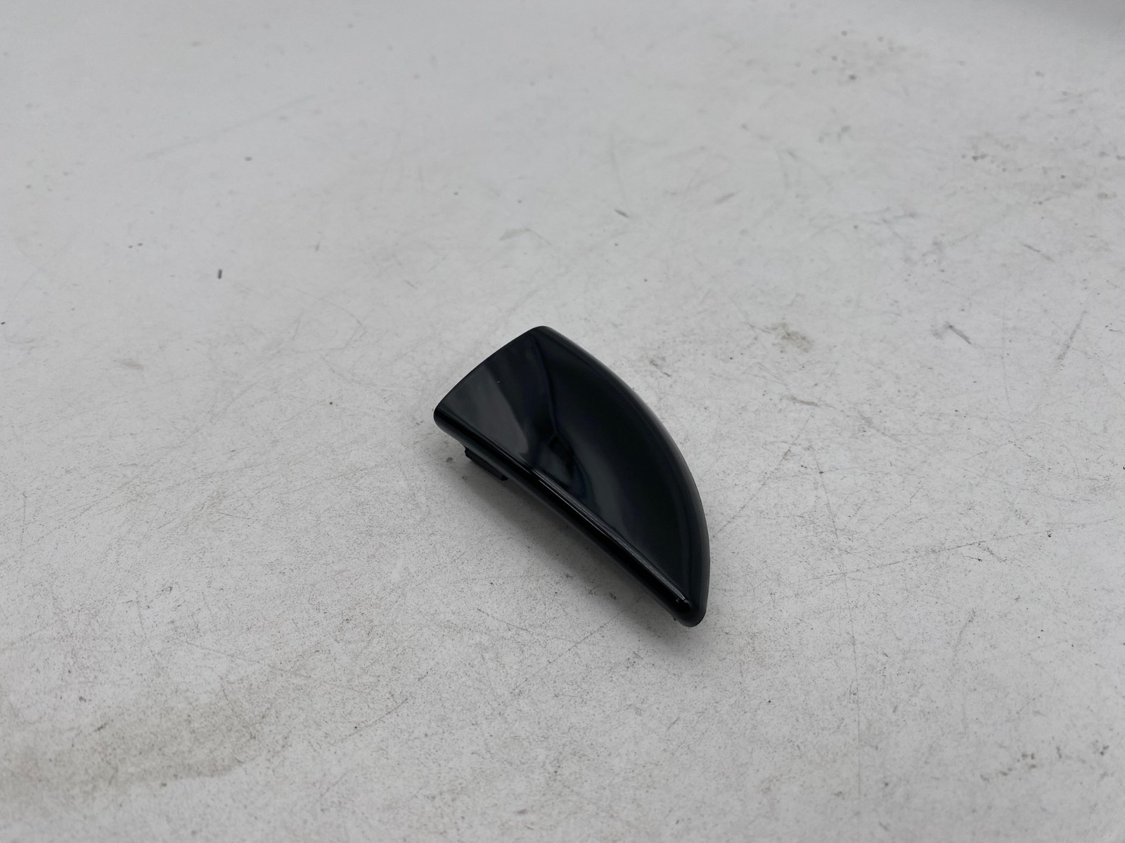 Maserati GranTurismo M145 Interior Door Grab Handle Trim LHS OEM 069914148