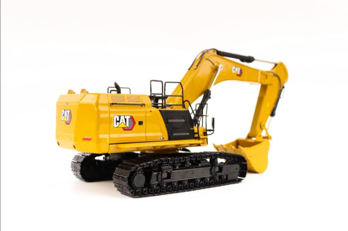 Diecast Masters 85793 - Caterpillar CAT 374 Next Gen Excavator