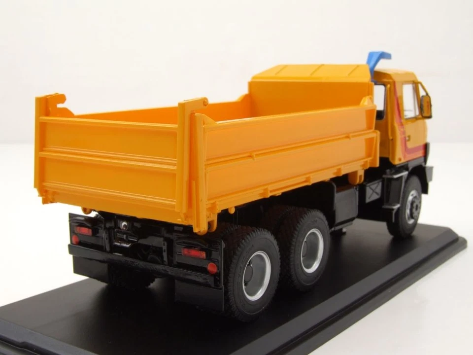 Tatra 815 S3 Camion Ribaltabile Giallo Modellino 1:43 Premium ClassiXXs - Immagine 2 di 4