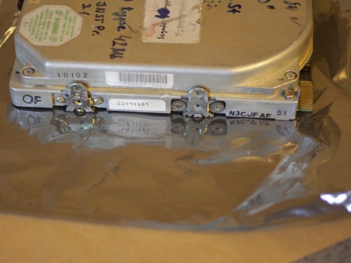 Seagate ST-251 MFM 5.25" 40 MB HDD hard disc drive FOR PARTS OR REPAIR noisy - Picture 4 of 6