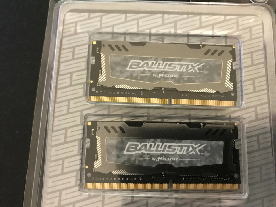 Ballistix Sport LT 16GB Kit 8GBx2 DDR4 2400 MT/s PC4-19200 CL16 DR x8 SODIMM - Image 3 of 3
