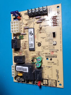 YORK Coleman 265901 Furnace Control Circuit Board Emerson 50A56