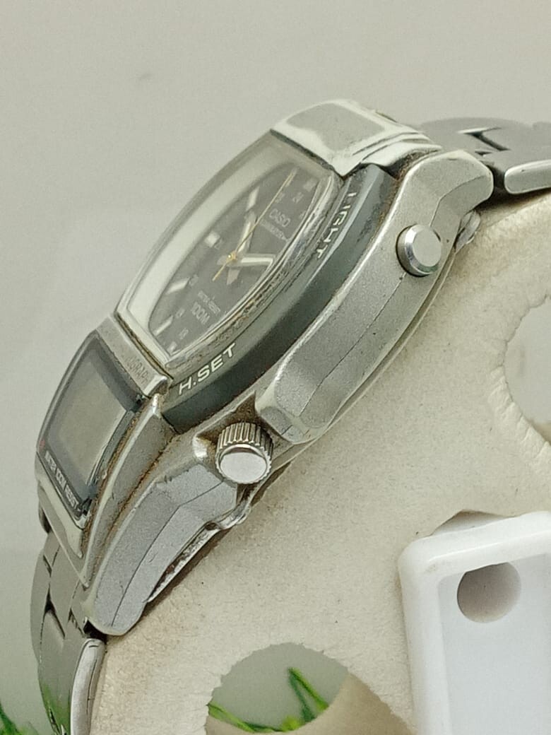 CASIO ILLUMINATOR AW-61 Quartz 1750 Ana/Digi Vintage Men's