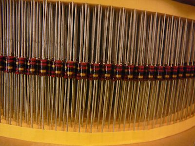 IRC IBT-1/4-22-5% Carbon Composition Resistor 22Ω Ohm 1/4W 5% ***NEW*** Qty.100