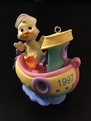 Hallmark ''Here Comes Easter'' Ornament 1997 Easter Chick Tug Boat Nautical 