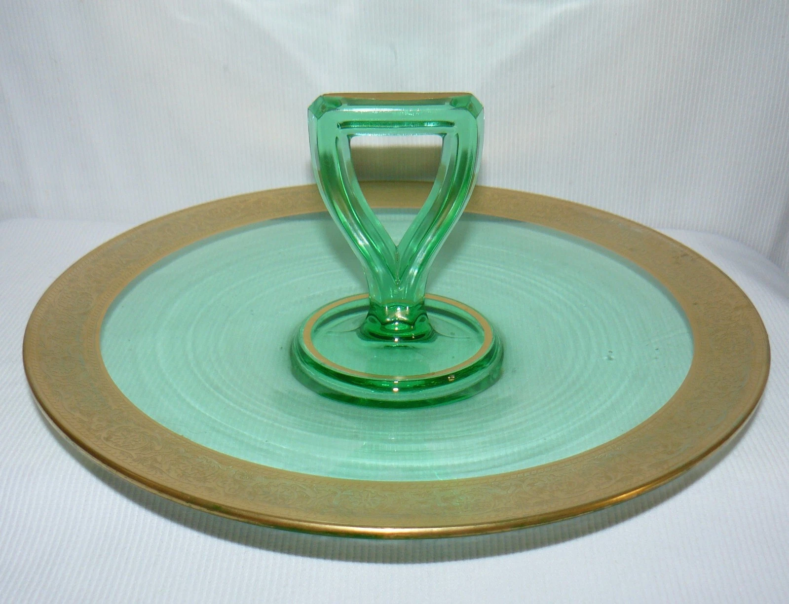Green Depression Glass Round Sandwich Tray 10" diam Handle In Middle Gold Trim