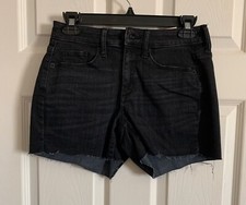 Universal Thread Women's Black High Rise Midi Shorts Raw edge hem Size 18 NWT