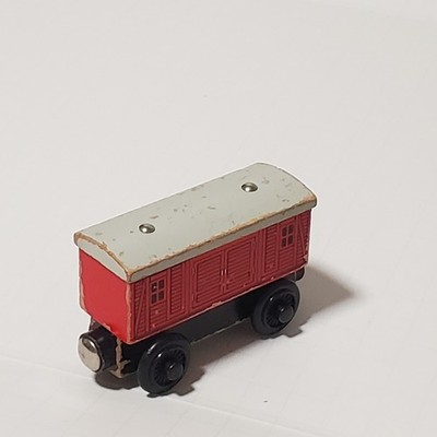 Thomas the Tank Engine Wooden Railway: Red Baggage Car - 2003