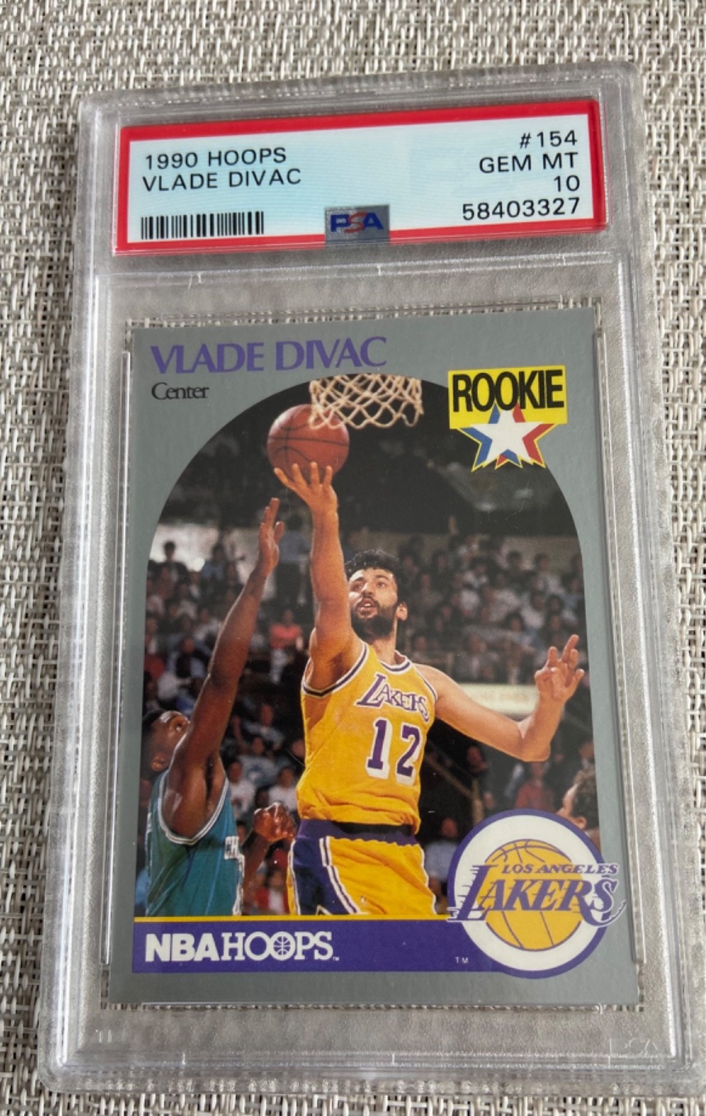 1990 NBA HOOPS #154 Vlade Divac Rookie PSA 10