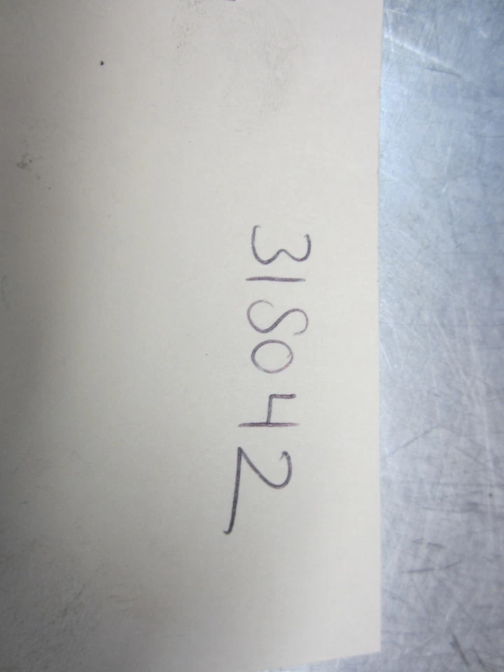 Cubierta de distribución trasera derecha para 96-97 Isuzu Rodeo 3.2 Foto 3 de 4