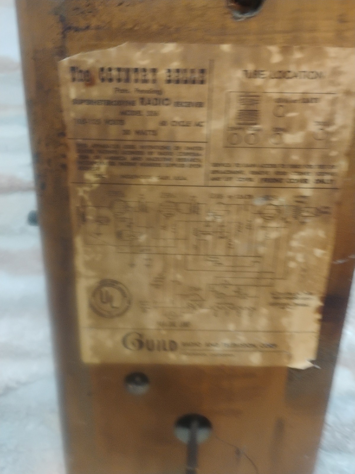 Antique The Country Belle Superheterodyne Radio Reciever Model 556 By Guild Co.