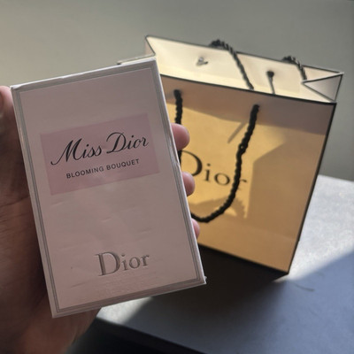 Dior Miss Dior Blooming Bouquet Eau de Toilette Spray 1.0 fl oz Regular Size